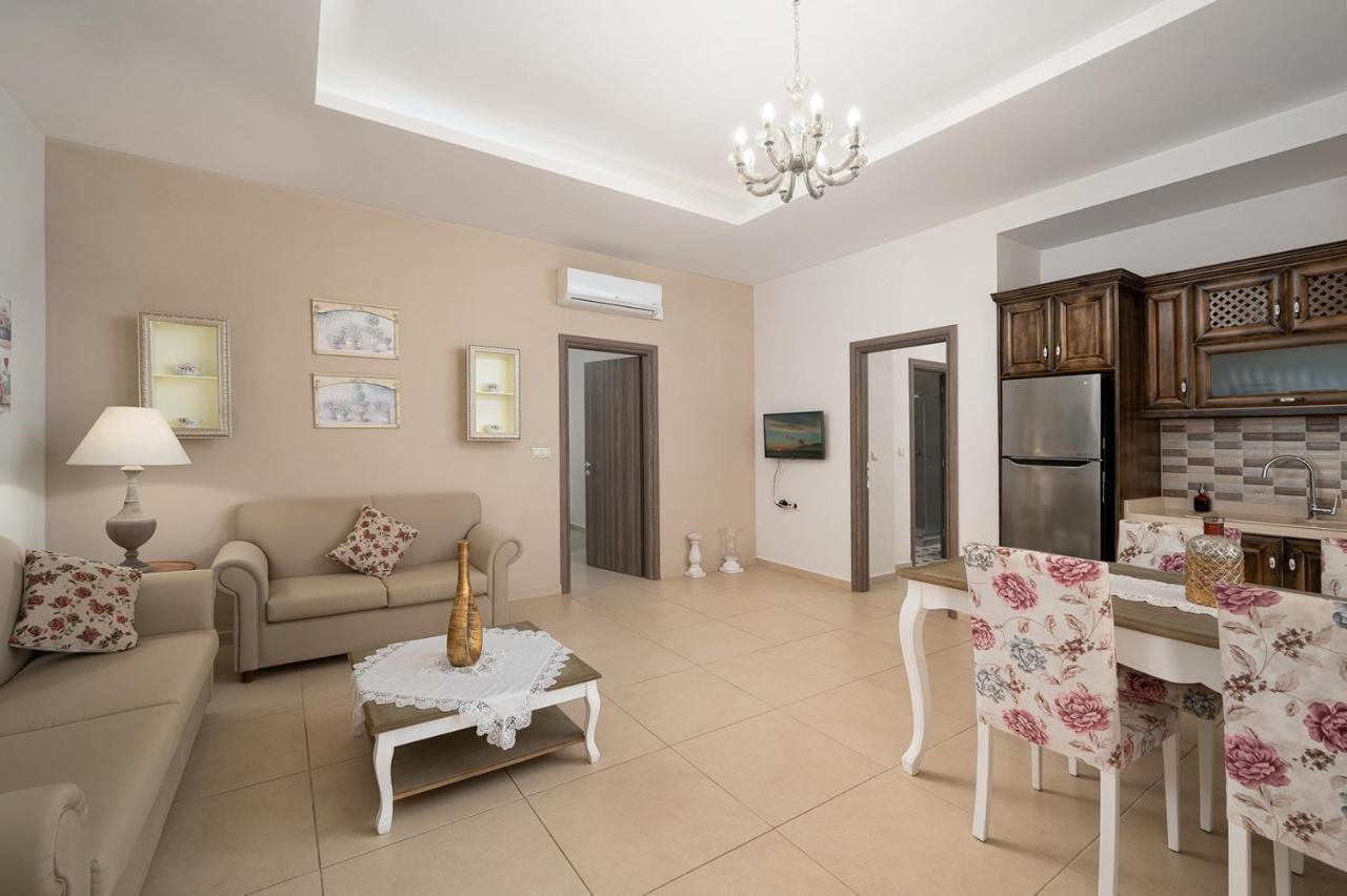 Orelia Cretan Deluxe Apartments Kamilárion Extérieur photo