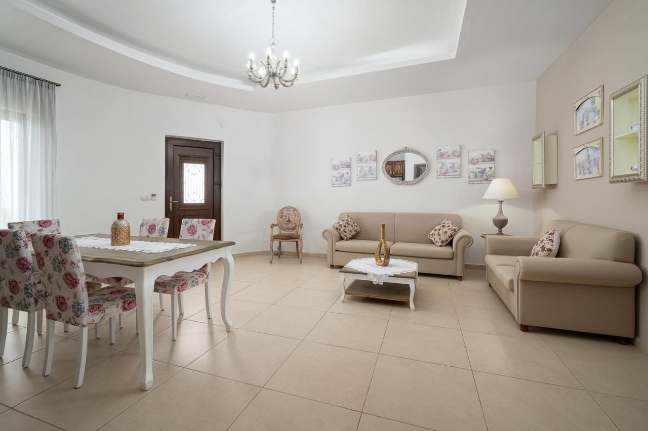 Orelia Cretan Deluxe Apartments Kamilárion Extérieur photo