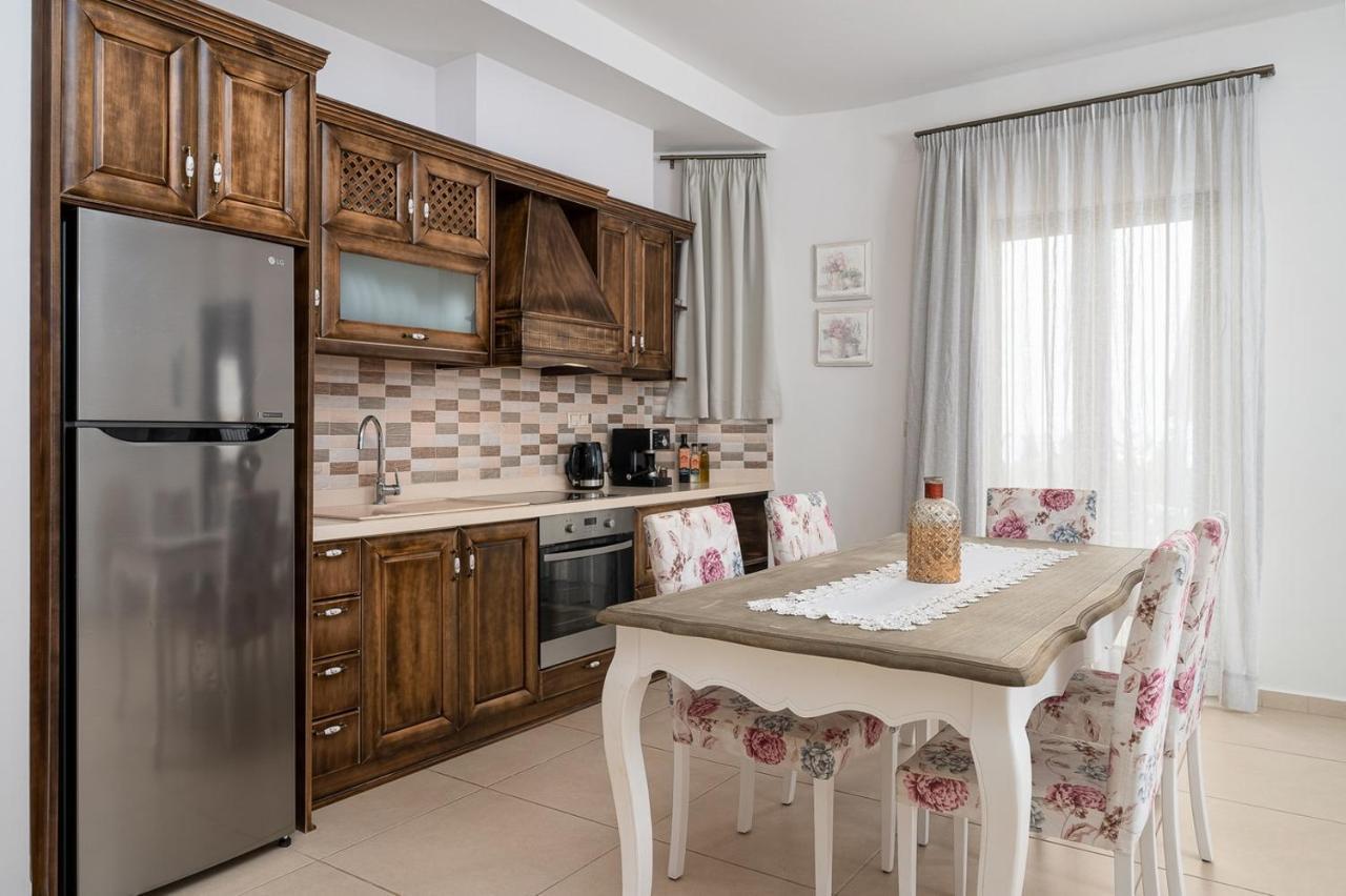 Orelia Cretan Deluxe Apartments Kamilárion Extérieur photo